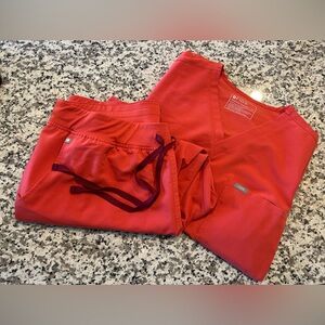 FIGS Red Scrub Set